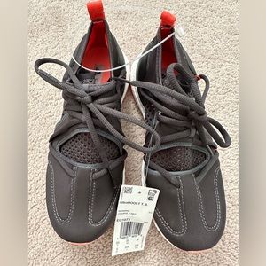 ADIDASxStella McCartney Ultra Boost EG1073 (Size 5)